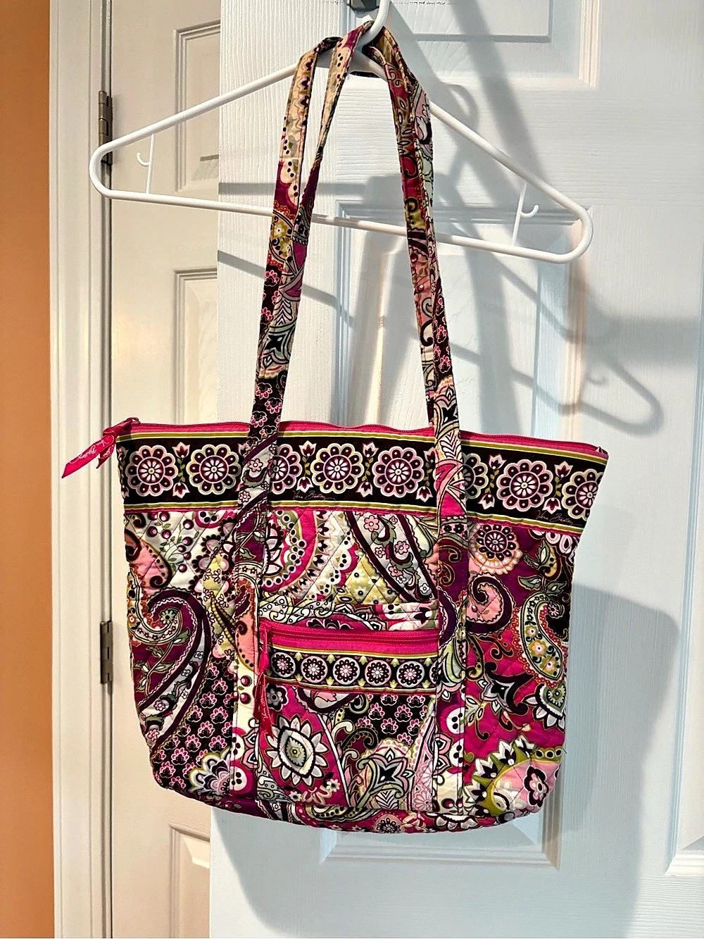 “Vera Bradley Vera” Tote Floral Pink & Purple
